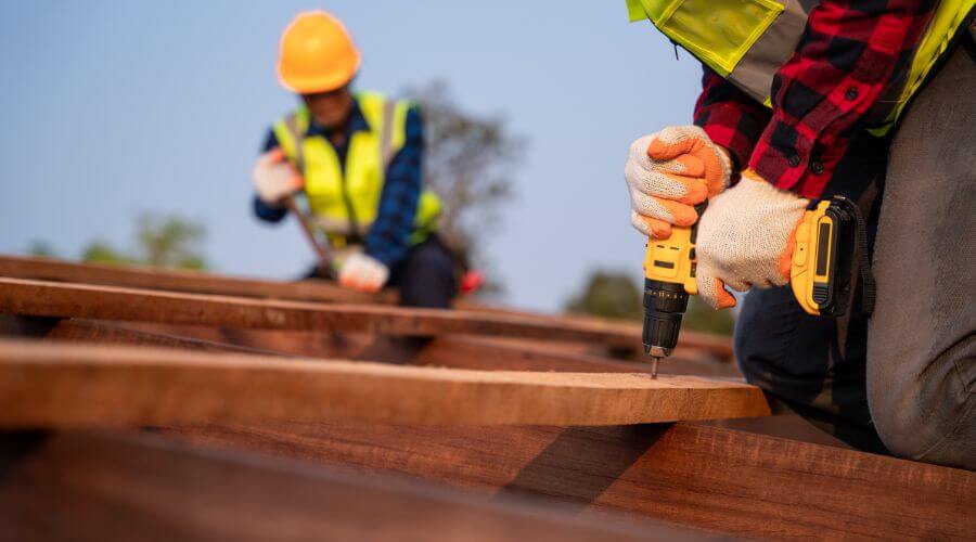 Professional residential roofers in Maple, NC